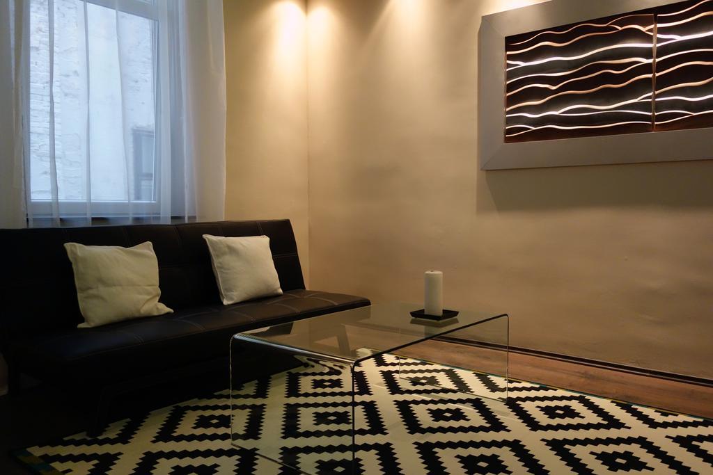 Vivid Csengery Apartment Budapest Room photo